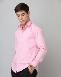 Frankshirt Light Pink Solid Tailored Fit Cotton Casual Shirt for Man